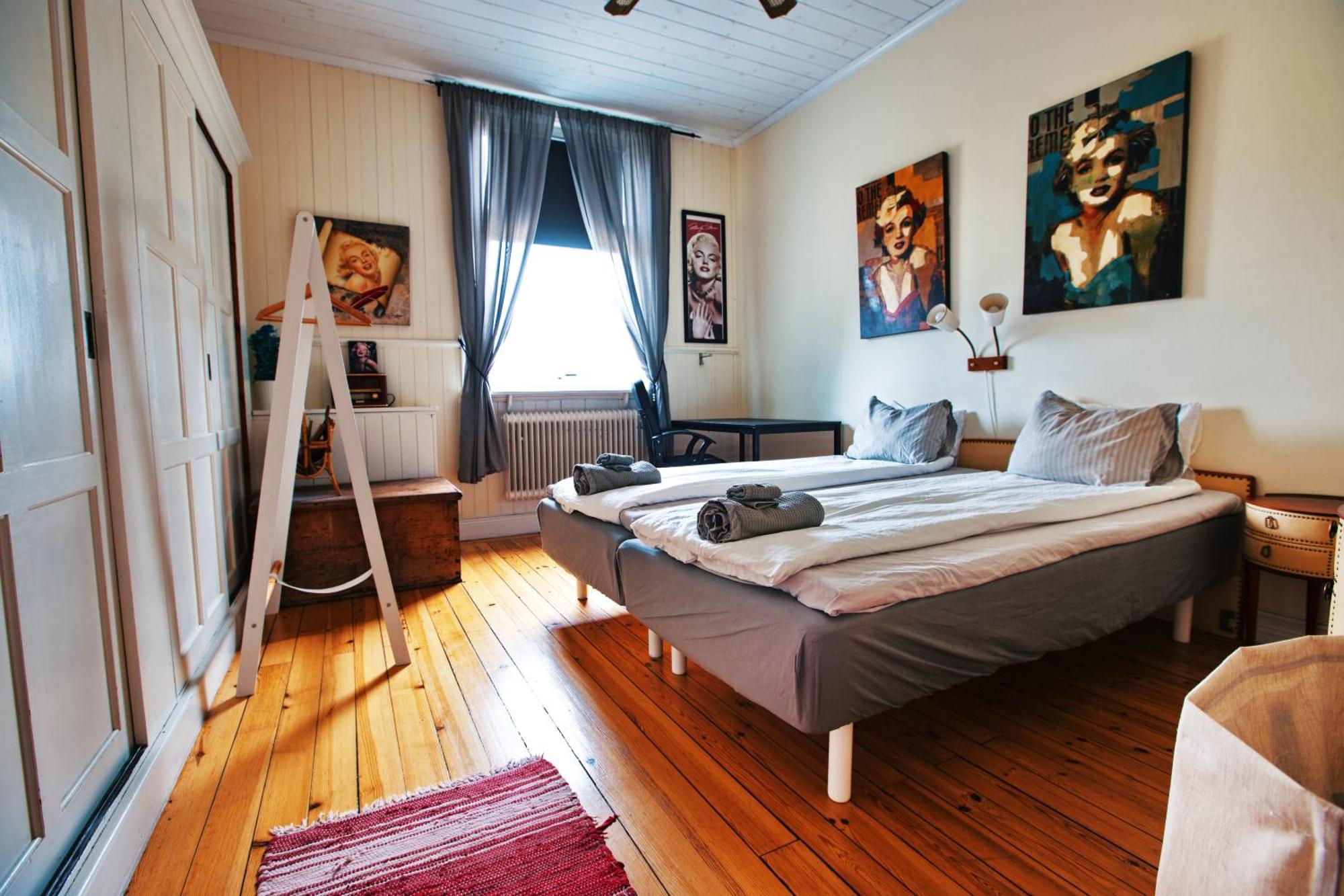 Hagbackensgard Bed&Breakfast Orebro Exterior photo